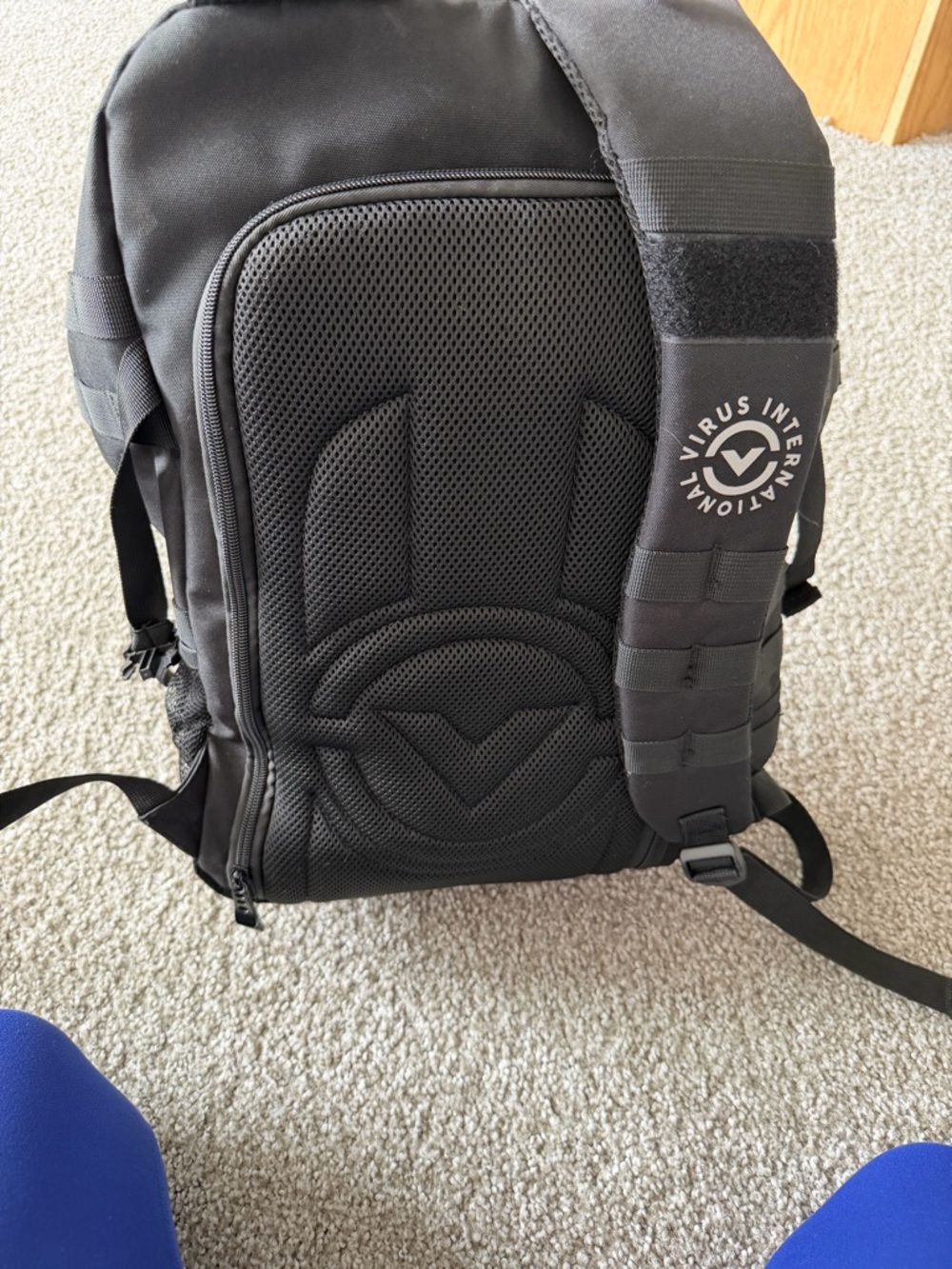 Virus Backpack - Picture 4 of 4